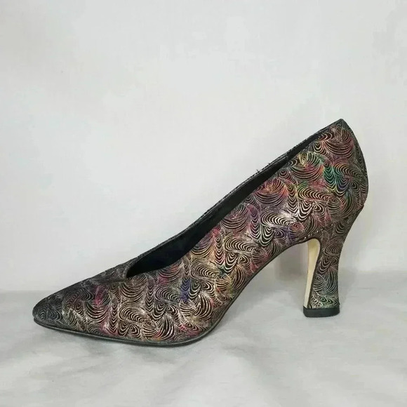 VINTAGE 80s J. Renee Iridescent Rainbow Embossed Leather Heels Pumps 7 - Picture 4 of 10